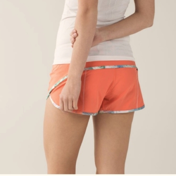 Lululemon Speed Short Size 6 - Picture 1 of 11